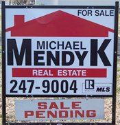 Mendyk Real Estate Sale Pending sign
